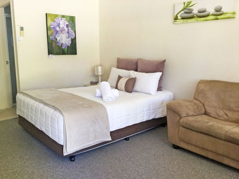 Alstonville Settlers Motel - Accommodation Gladstone 4