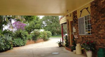 Alstonville Settlers Motel - Accommodation Gladstone 1