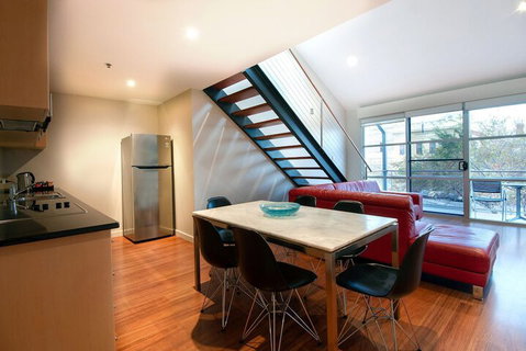 Semaphore Blue Apartments - Accommodation Gladstone 3