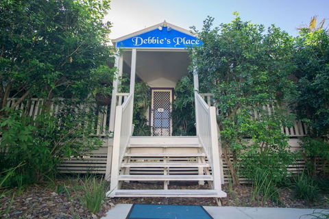 Debbie's Place - Accommodation Gladstone 3