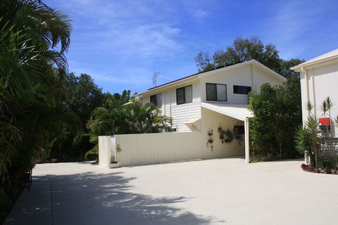 Debbie's Place - Accommodation Gladstone 1