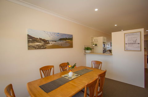 Meridian Beachside Apartments - Accommodation Gladstone 5