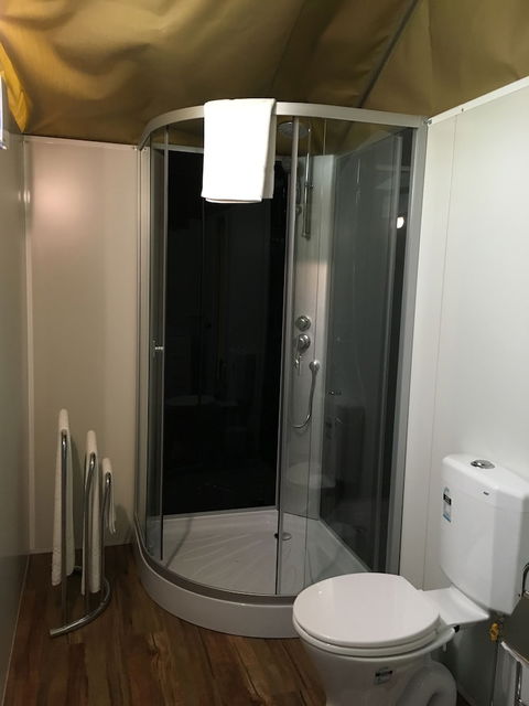 Promhills Cabins - Accommodation Gladstone 3