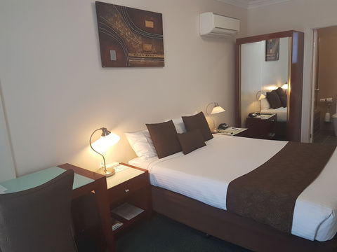 Mid City Motor Inn - Accommodation Gladstone 6