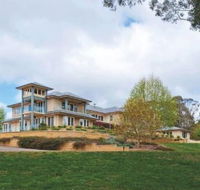 Satori Springs Country Estate - Accommodation Gladstone