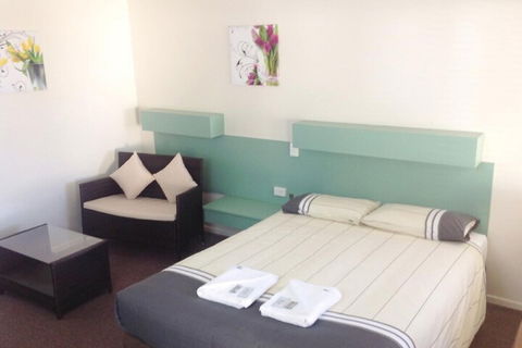 Longreach Motel - Accommodation Gladstone 6