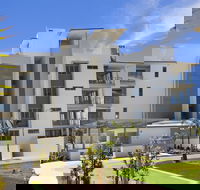 White Shells Luxury Apartments - Accommodation Gladstone