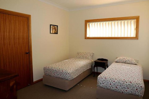Tracks End Retreat - Accommodation Gladstone 3