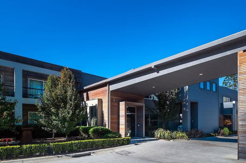 Gibraltar Hotel Bowral - Accommodation Gladstone 0