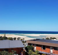 Blue Seas Holiday Villas - Accommodation Gladstone