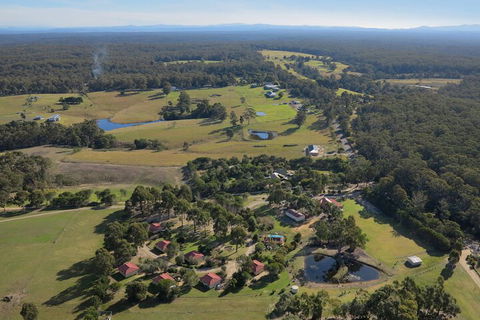 Lakes Entrance Country Cottages - Accommodation Gladstone 2