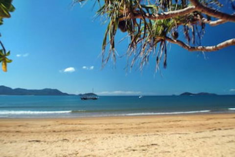 Apollo Jewel Beachfront Apartments - Accommodation Gladstone 0