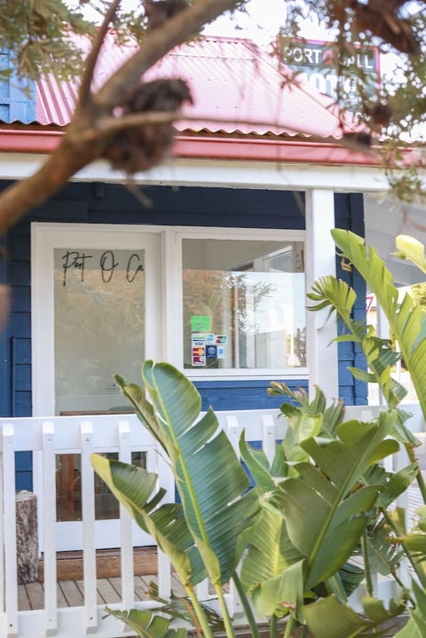 The Port O Call - Accommodation Gladstone 1
