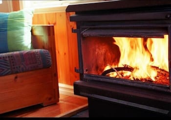 Lorne Bush House Cottages & Eco Retreats - Accommodation Gladstone 6