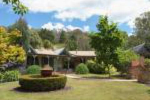 Valley Guest House - Accommodation Gladstone 0