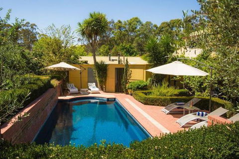 Valley Guest House - Accommodation Gladstone 2