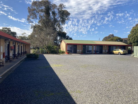 Motel Stawell - Accommodation Gladstone 2