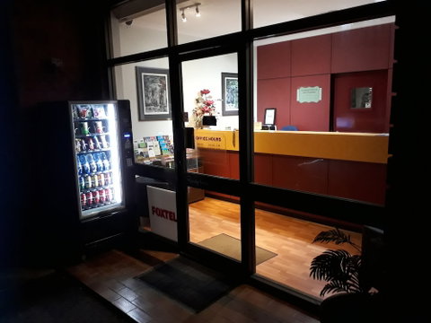 Moe Motor Inn - Accommodation Gladstone 2