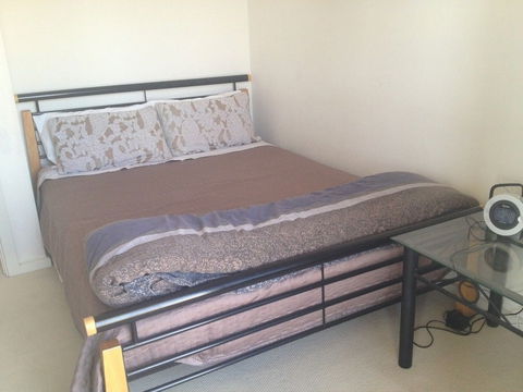 Christies No 1 Esplanade - Accommodation Gladstone 3