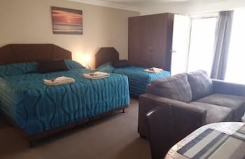 Augusta Courtyard Motel - Accommodation Gladstone 3