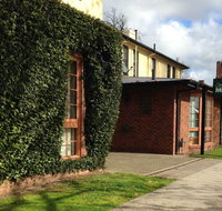 Seaton Arms Motor Inn - Accommodation Gladstone
