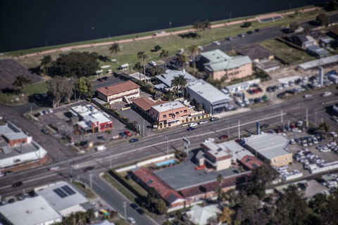 Midlands Motel - Accommodation Gladstone 2