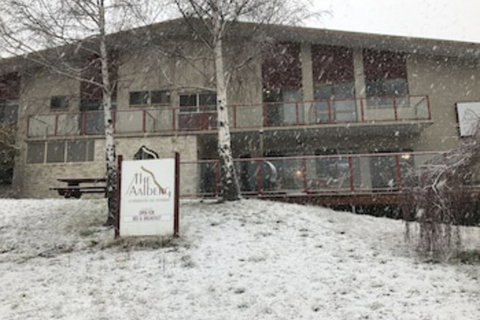 Aalberg Chalet - Accommodation Gladstone 0