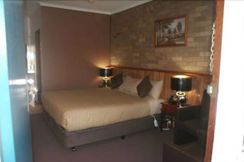 Peppinella Motel - Accommodation Gladstone 5