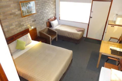 Peppinella Motel - Accommodation Gladstone 4