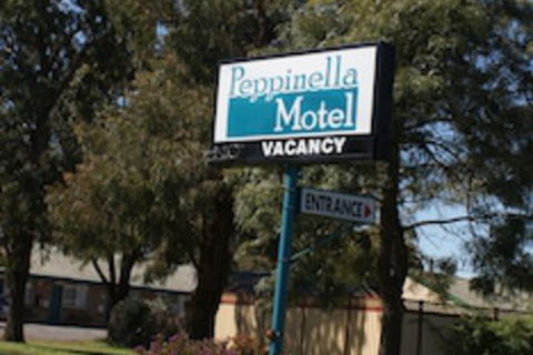 Peppinella Motel - Accommodation Gladstone 0