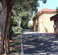 Westwood Motor Inn - Accommodation Gladstone