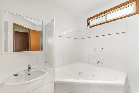 Apollo Bay Holiday Park - Accommodation Gladstone 4