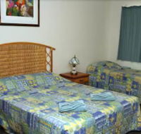 Lake Bennett Resort - Accommodation Gladstone
