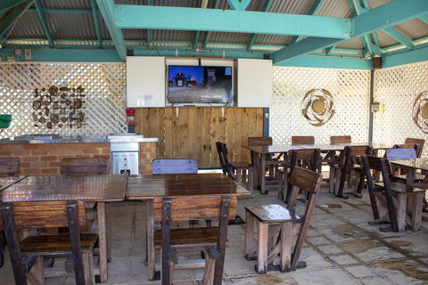 Seaspray Beach Holiday Park - Accommodation Gladstone 6