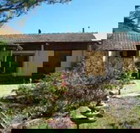 Eastern Reef Cottages - Accommodation Gladstone