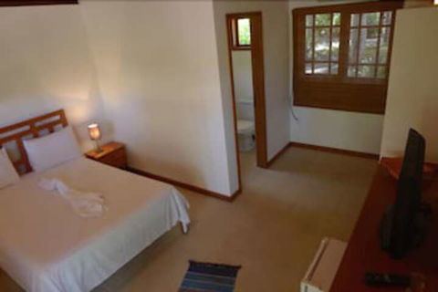 Emaroo Hotel Port Hughes - Accommodation Gladstone 5