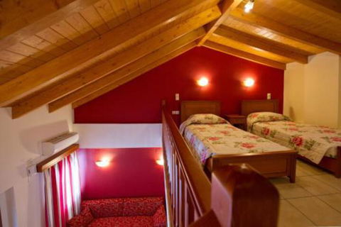 Shaws On The Shore - Accommodation Gladstone 1