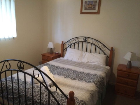 Santa Fe Apartments - Accommodation Gladstone 3