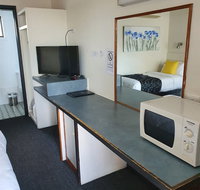 Budget on the Lake - Accommodation Gladstone