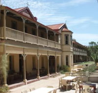 Priory Resort Hotel - Accommodation Gladstone
