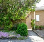 BOUTIQUE STAYS Sandyside Sandringham Villa Units - Accommodation Gladstone