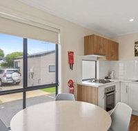 Discovery Parks  Adelaide Beachfront - Accommodation Gladstone