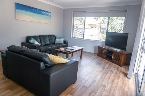 Nobby Beach Holiday Village - Accommodation Gladstone 3