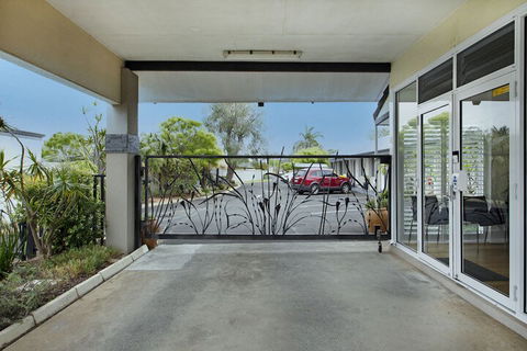 Gale Street Motel And Villas - Accommodation Gladstone 2