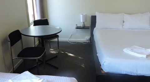 Town & Country Motel - Accommodation Gladstone 4