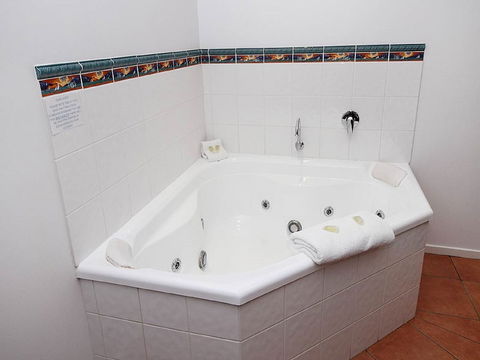Browns Plains Motor Inn - Accommodation Gladstone 2