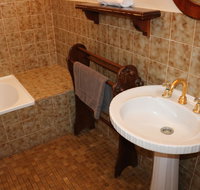 Settlers House York - Accommodation Gladstone