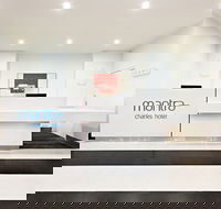 Mantra Charles Hotel - Accommodation Gladstone