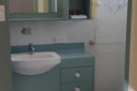 Caloundra Suncourt Motel - Accommodation Gladstone 3