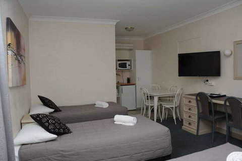 Ben Chifley Motor Inn - Accommodation Gladstone 5